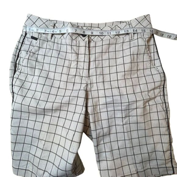 Puma Women's Golf Tech Bermuda Shorts Window Pane Plaid Black White Size 8 - Picture 6 of 13